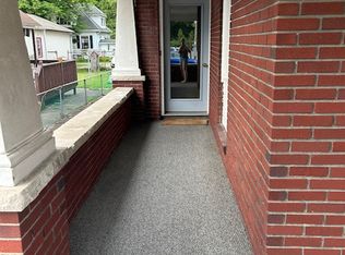 725 Center St, Coal Township, PA