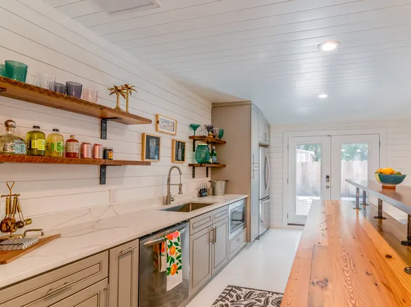 1003 E 39th St, Austin, TX 78751