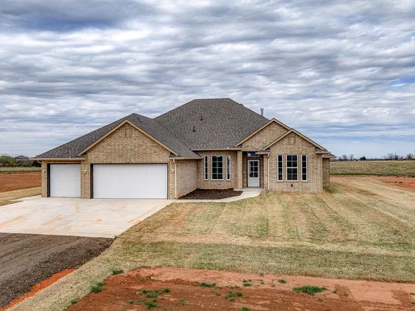 5003 Bella Cir NW, Piedmont, OK 73078