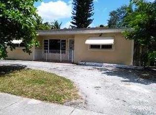 1055 NW 129th St, North Miami, FL 33168