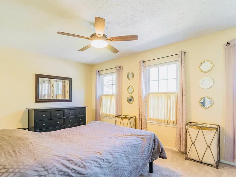 1731 Jones Falls Ct — Photo 11