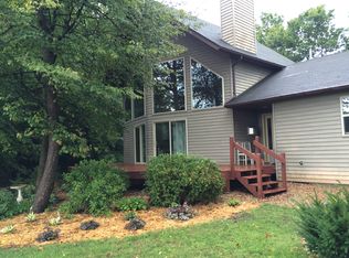 24005 E Cedar Lake Dr, New Prague, MN 56071