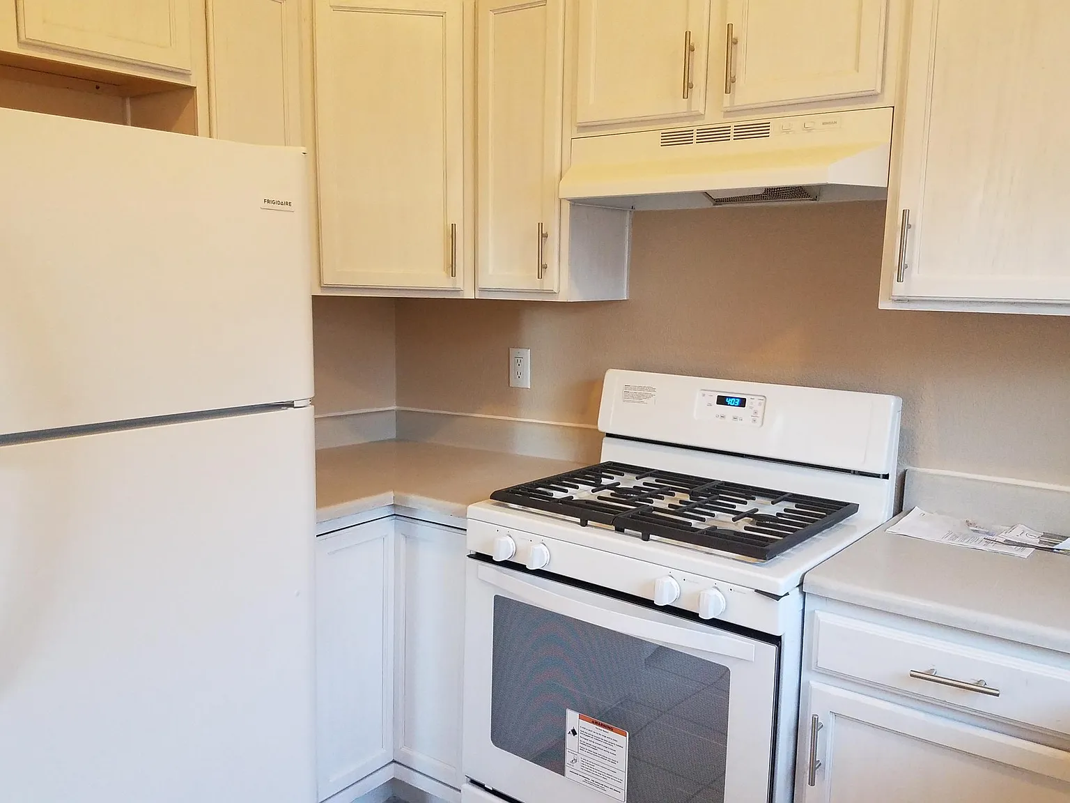 4 bed, 1500 sqft, $2,100 — Photo 4