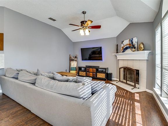 5th image of 7458 Brittany Pl