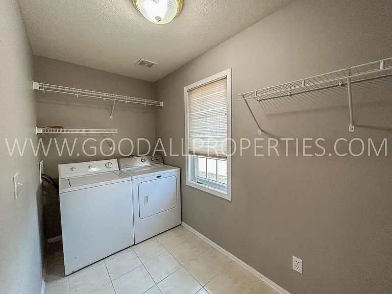 7873 Dakota Cir — Photo 16