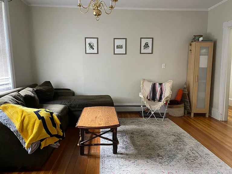19 Thorndike St #4 — Photo 3