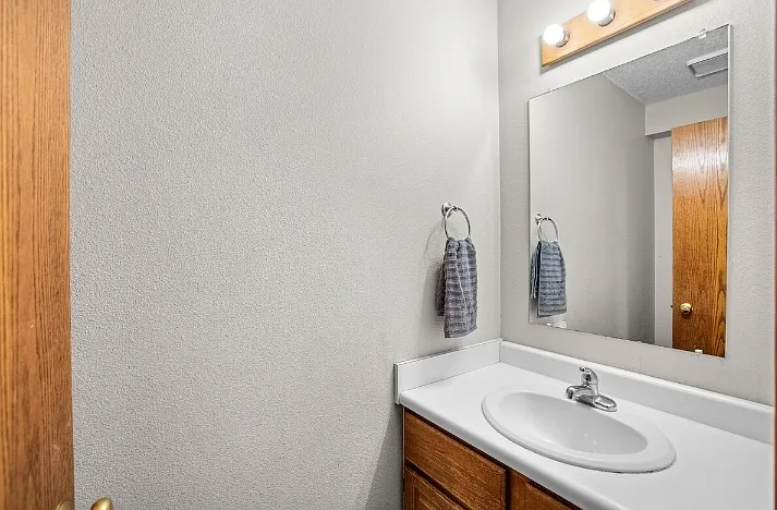1207 Cambria Ct — Photo 13