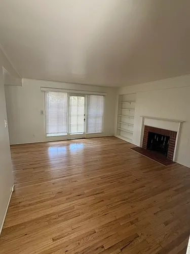815 Park Ave #2 Photo 1