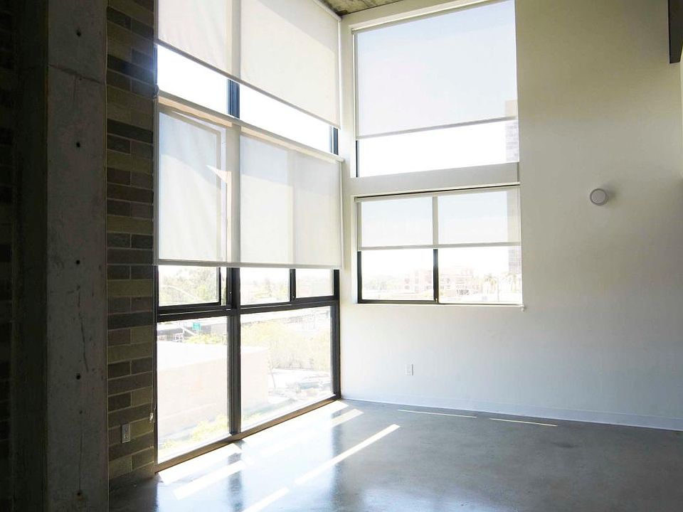 1st image of 4023 1st Ave APT 300