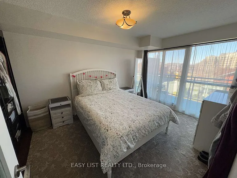 120 Dallimore Cir #326 — Photo 8