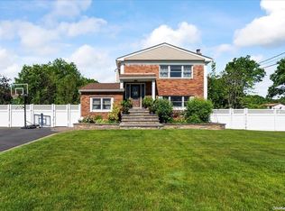 1000 Montauk Ave, Islip Terrace, NY 11752