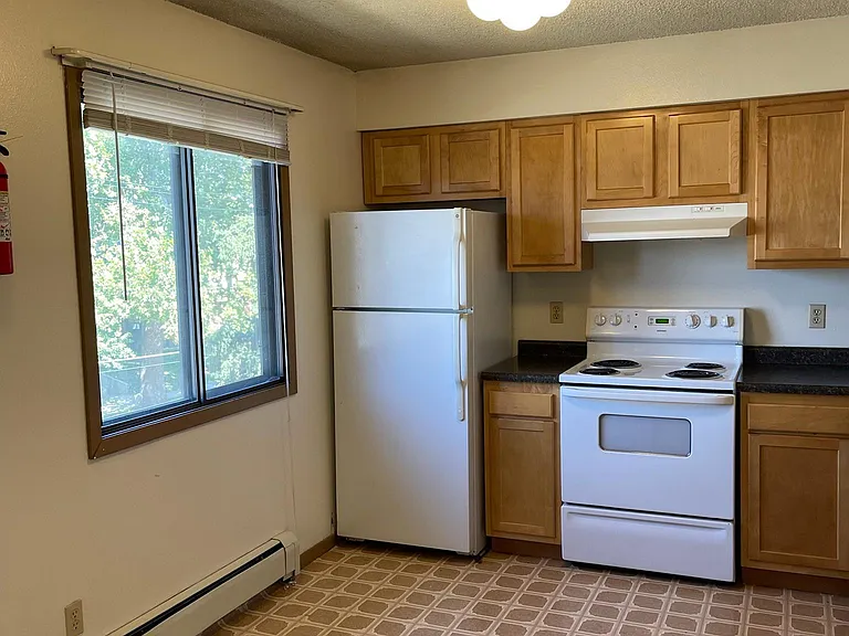 510 S Johnson St #7 — Photo 2
