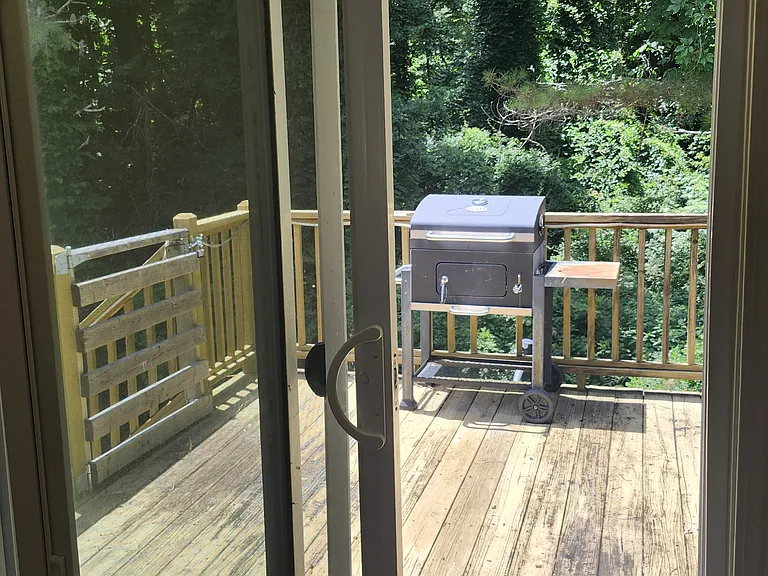279 Fairview Dr — Photo 29