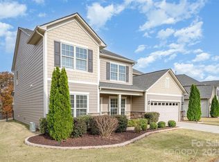 11016 Crane Creek Dr, Charlotte, NC 28278