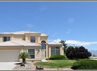 8600 Hillshire Pl NW, Albuquerque, NM 87114