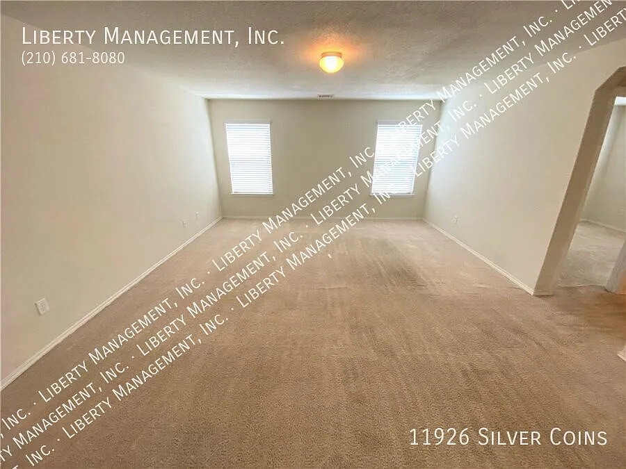 3 Bedroom, 3 Bath Home — Photo 3