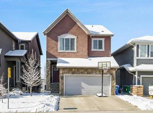 13 S Cranbrook Cv SE, Calgary, AB T3M 2S9