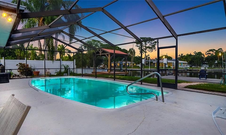 4763 Shore Acres Blvd NE, Saint Petersburg, FL 33703 Zillow