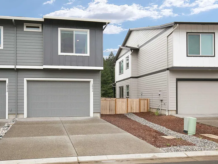 18214 NE 47th Ave — Photo 33