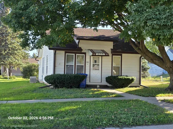203 W Center St, Hartington, NE 68739