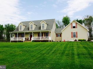 953 General Rogers Rd, Charles Town, WV 25414