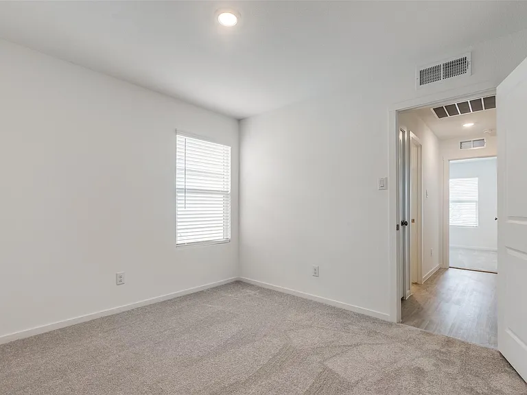 9104 Grackle Pl — Photo 16