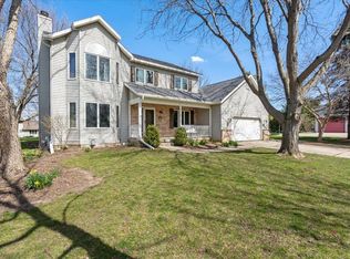 3734 Grandier Rd, Sun Prairie, WI 53590
