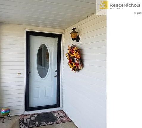 Brand New Front Door! Nice Entry.