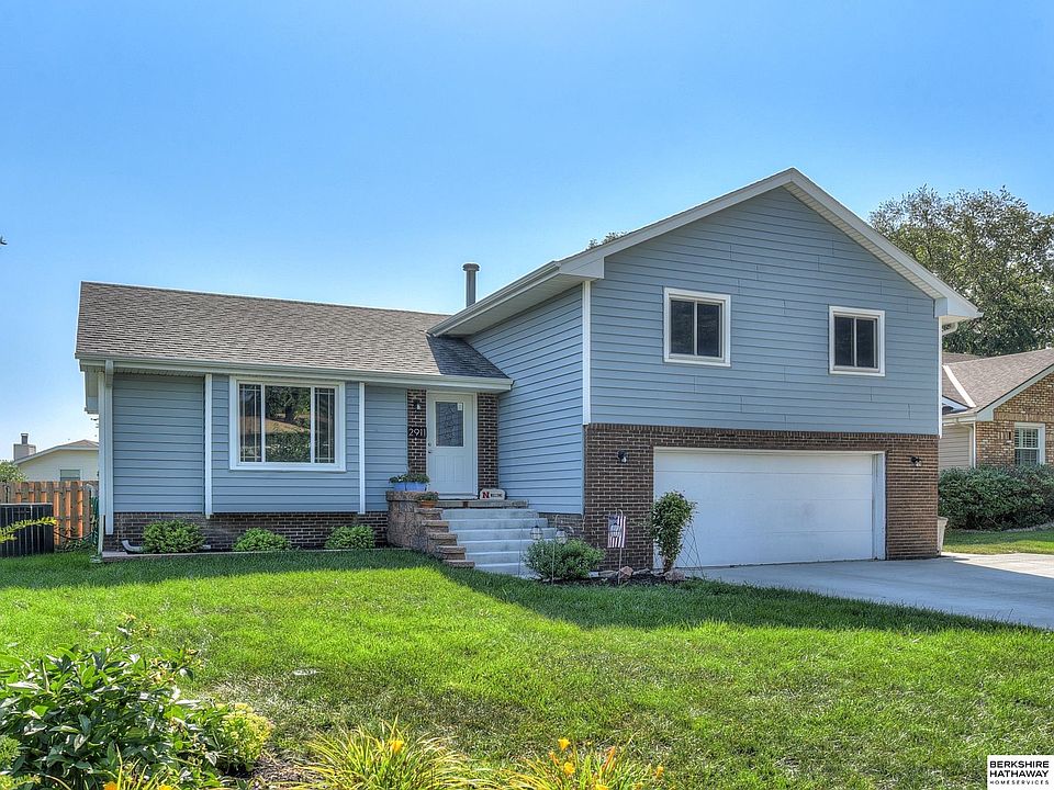 2911 S 159th Cir, Omaha, NE 68130 MLS 22323326 Zillow