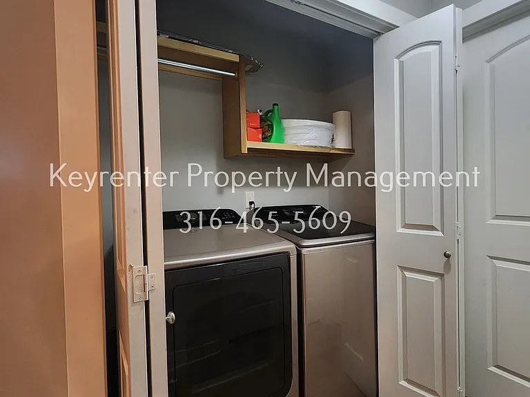 12804 E Timber Lake Rd — Photo 8