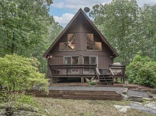 42 R Jones Rd, Spencer, MA 01562