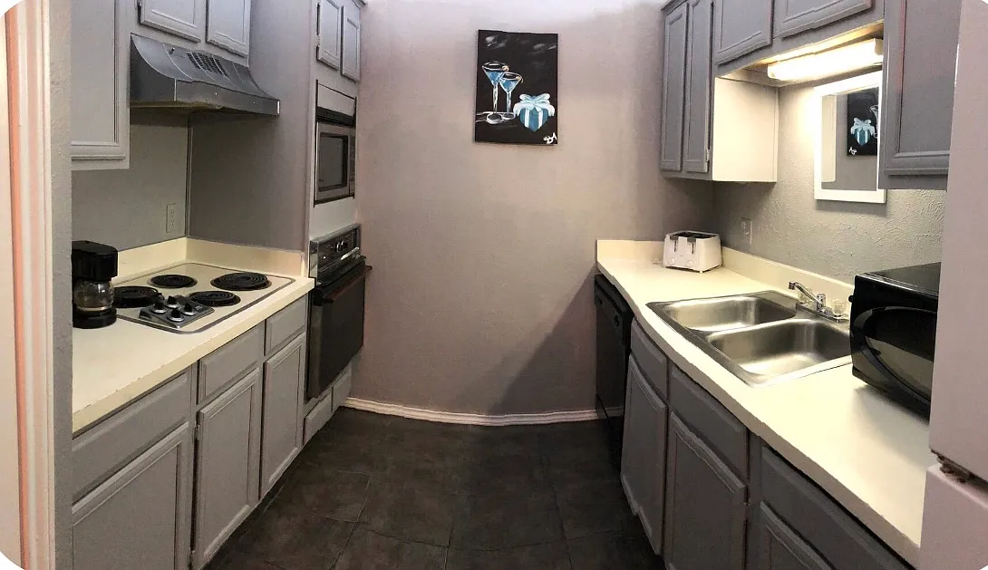 1 bed, 750 sqft, $1,695 — Photo 3