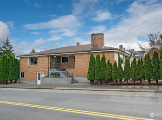 865 NW 85th St, Seattle, WA 98117