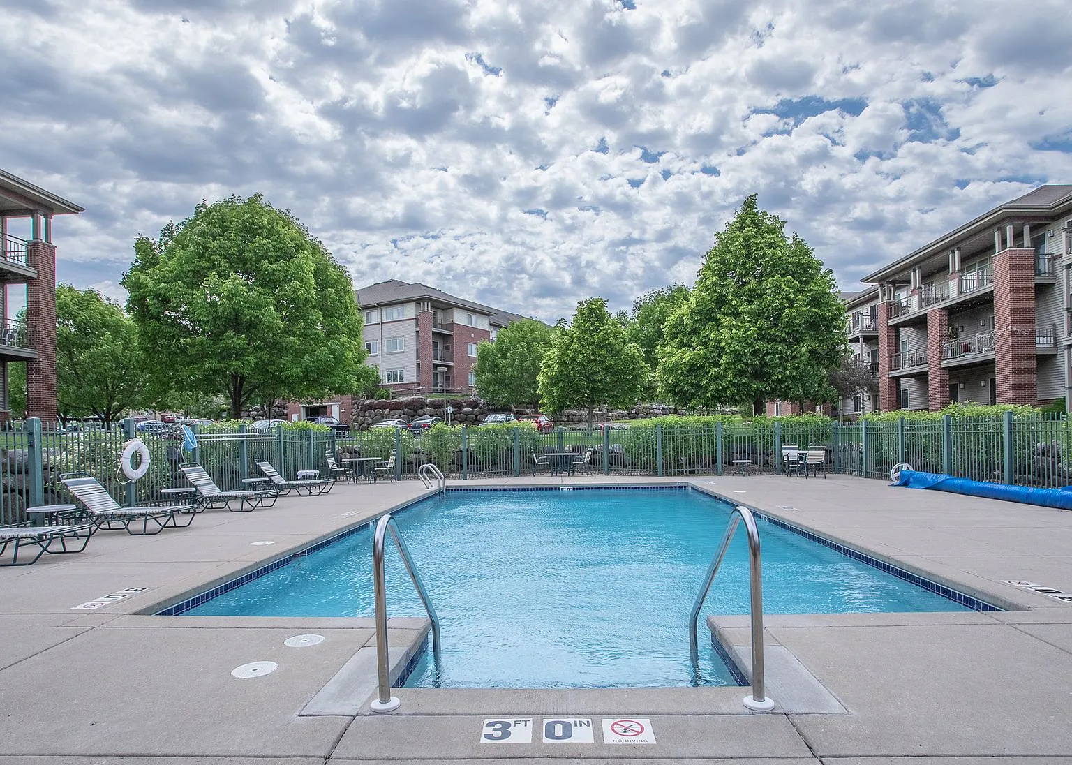 Prairie Crest Apartments — Photo 3