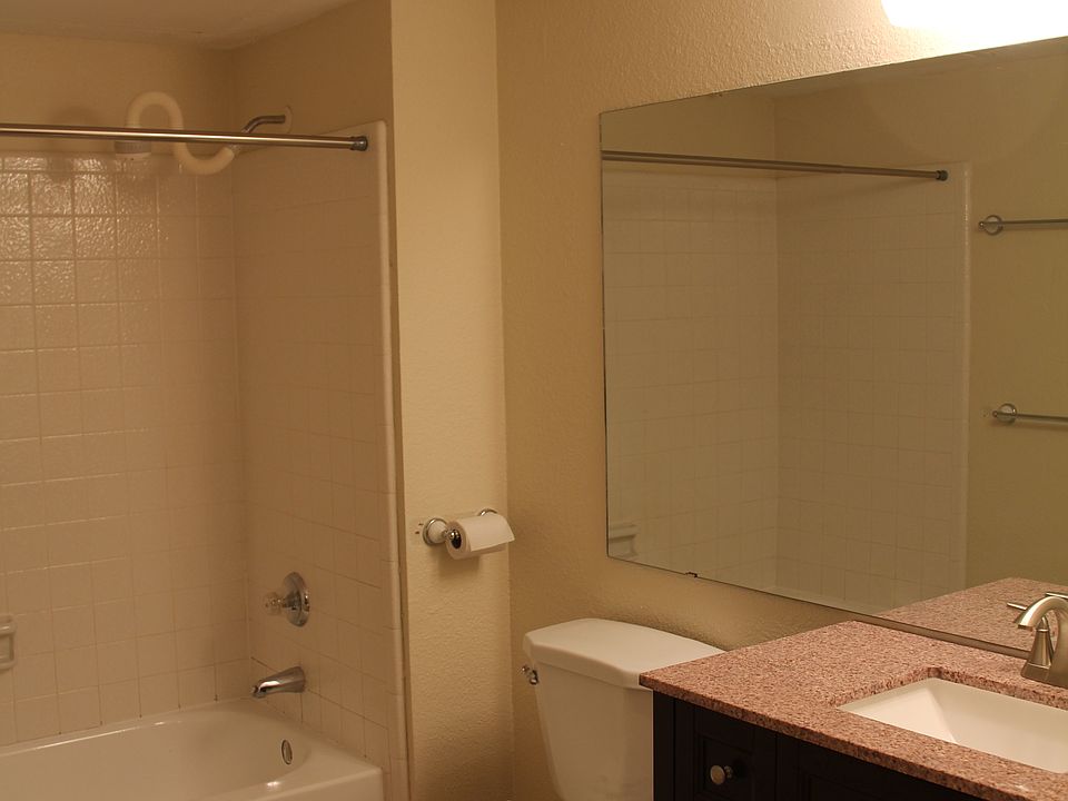 Hall Bath 