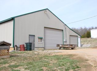 932 Eudora Rd, Cave City, KY 42127