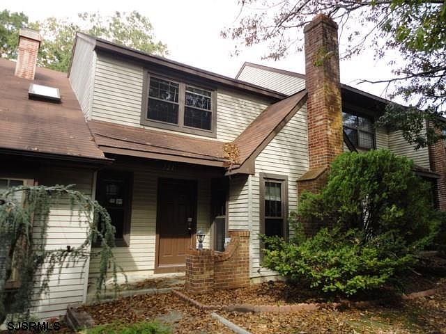 1st image of 721 Cooper Ferry Ct
