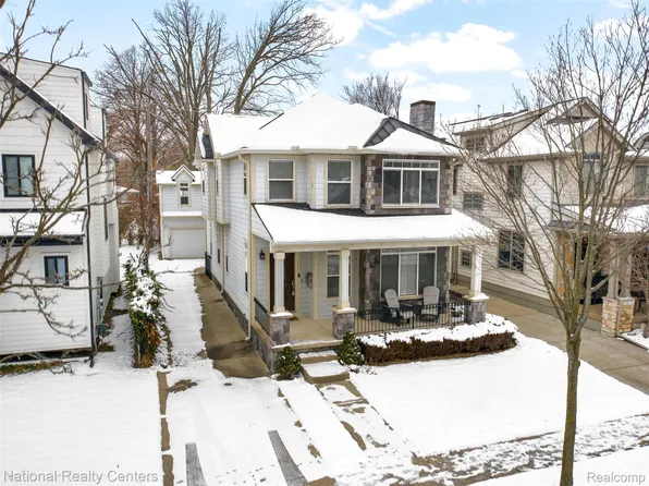1365 Holland Ave, Birmingham, MI 48009