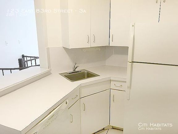 5th image of 123 E 83rd St APT 3A