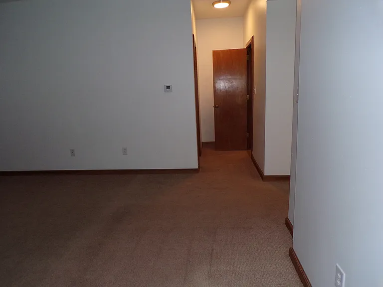 687 N High St #3-D — Photo 11