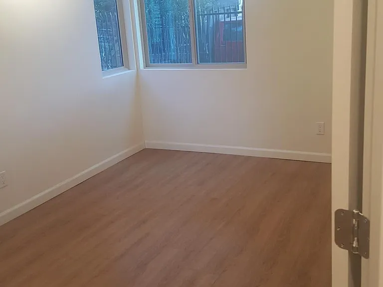 11435 Tiara St #13 — Photo 11