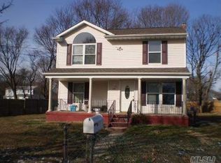 179 Suffolk Ave, Brentwood, NY 11717