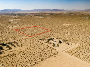 7 Harvest Moon Rd, Lucerne Valley, CA 92356