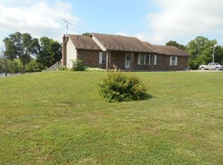 2610 E 550 Rd, El Dorado Springs, MO 64744
