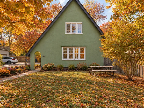 715 Kessler Boulevard East Dr, Indianapolis, IN 46220