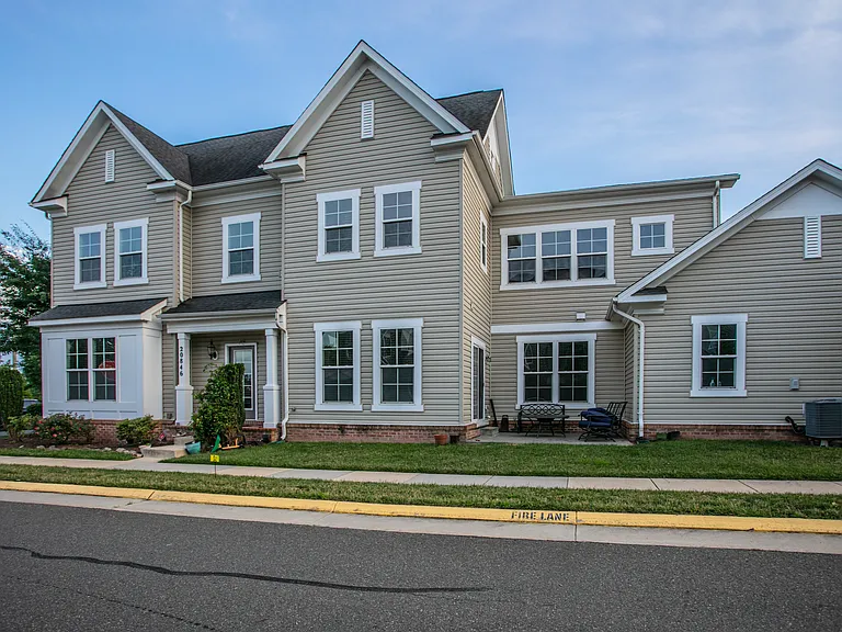 20846 Ashburn Heights Dr — Photo 3