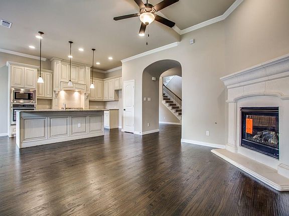 5th image of 6812 Badlands Dr