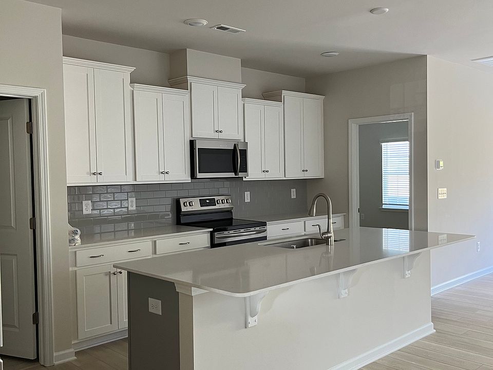 Brand new appliances (including refrigerator and washer and dryer)