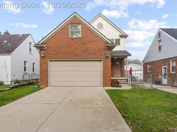 3320 Croissant St, Dearborn, MI 48124