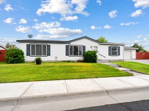 1028 SW Joshua Dr, Hermiston, OR 97838